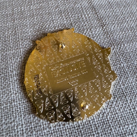 Brand New D23 Pin WDI Retro Monstro Storybook Land LE 300 Disneyland Park 2015 - Picture 5 of 7